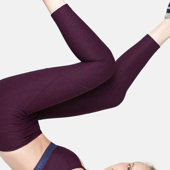 4 Outdoor Voices Leggings bundle size XS and Small - Picture 6 of 6